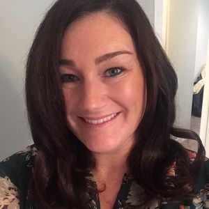 Meet your Posher, April